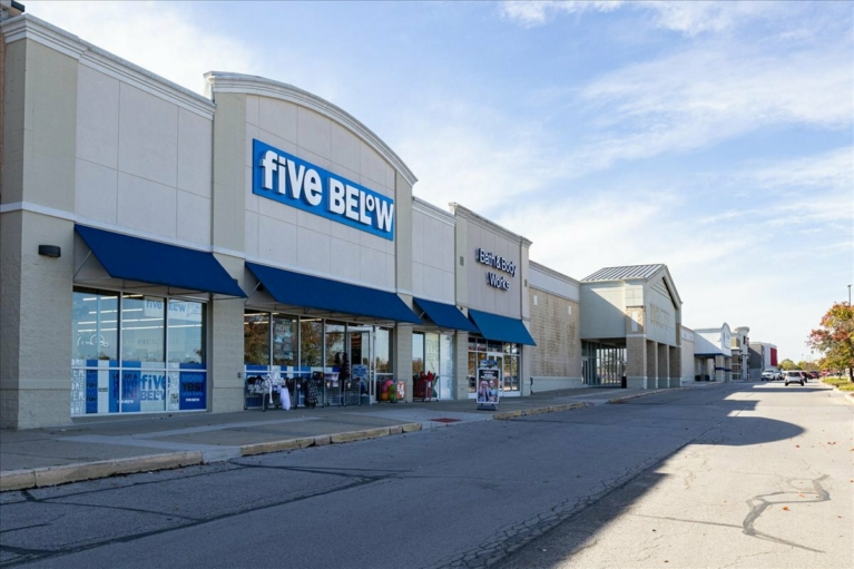 Avon Commons Property Image