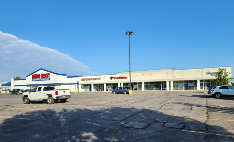 Oneida Plaza Property Image