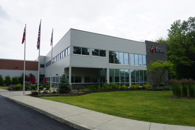 Westlake Corporate Center Property Image